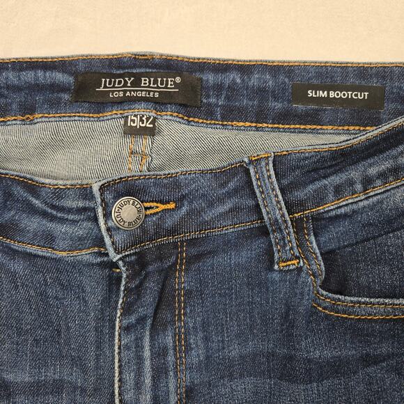 Judy Blue Women's 15/32 Slim Fit Bootcut JB88290-S Slit Hems 33 x 30 (34x29.5) - Picture 3 of 11